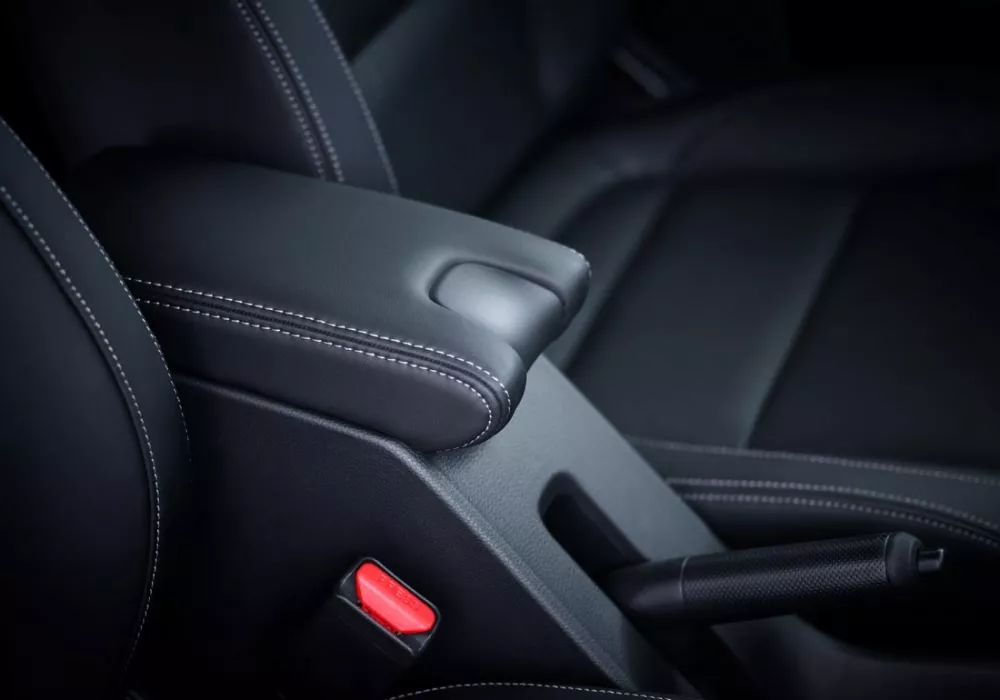 Leather-Wrapped Console Box with Armrest