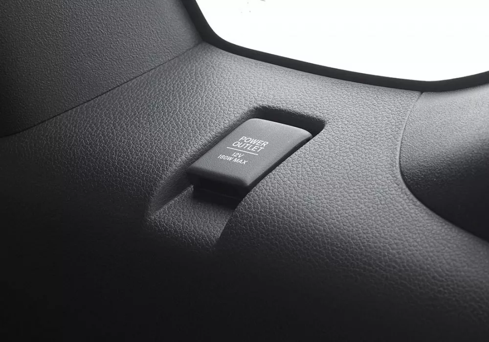 3rd Row Power Outlet