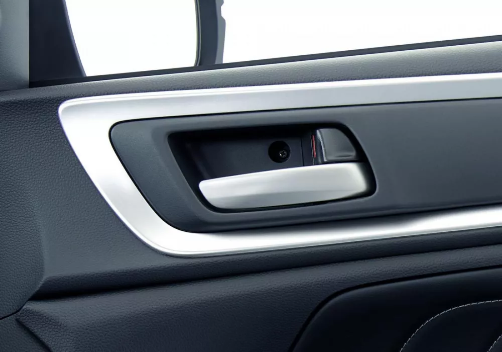 Auto Door Lock by Speed