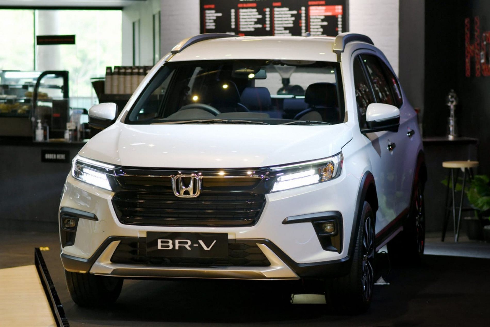 Ini 5 Fitur Unik All New Honda BR-V yang Tidak Banyak Diketahui Orang!