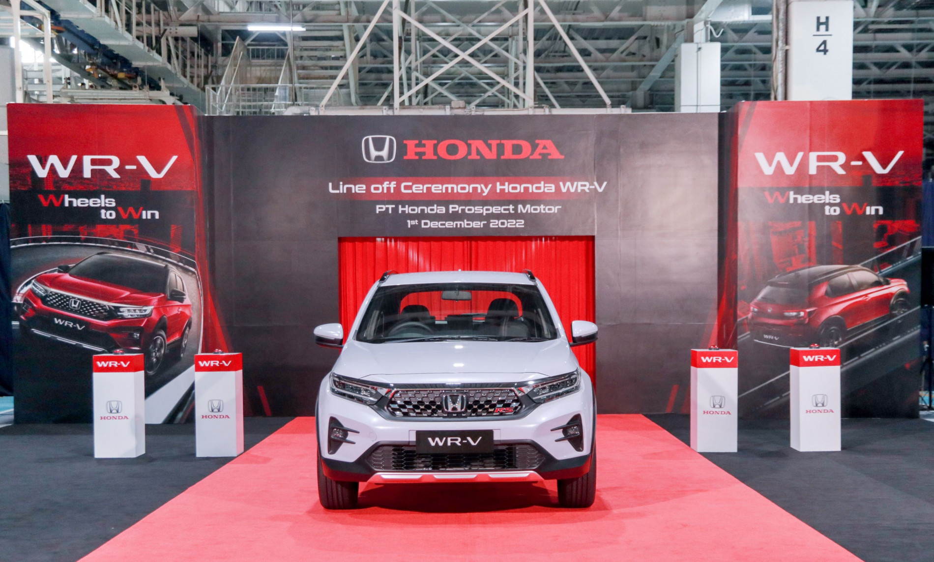 Honda Memulai Produksi Massal Honda WR-V di Indonesia