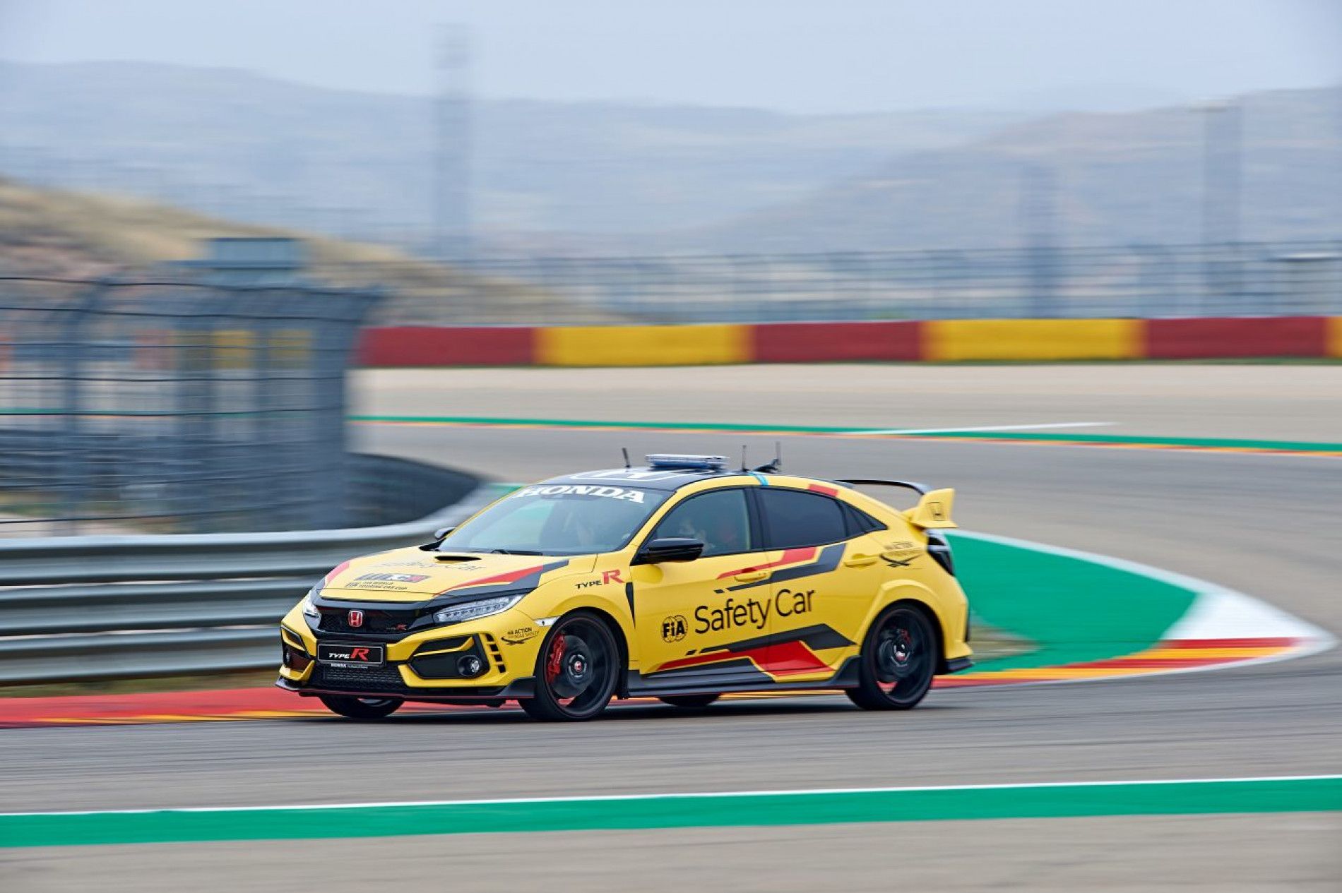 Civic Type R Limited Edition Kembali Menjadi Safety Car di WTCR 2021